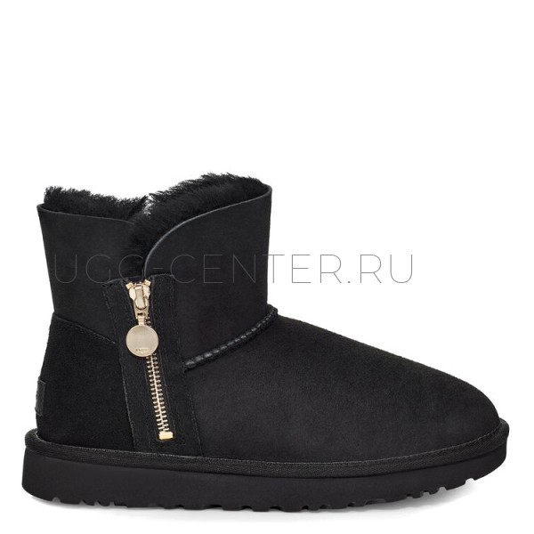 UGG Bailey Zip Mini Black